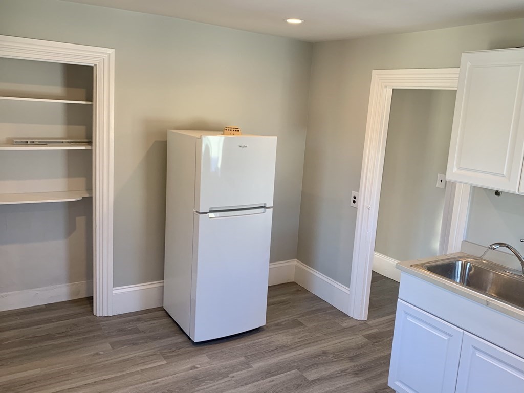 121 Thorndike St, East Cambridge