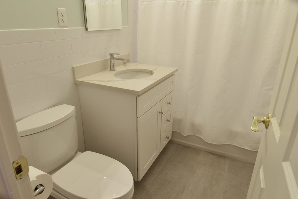 53 Paul St, Newton Center