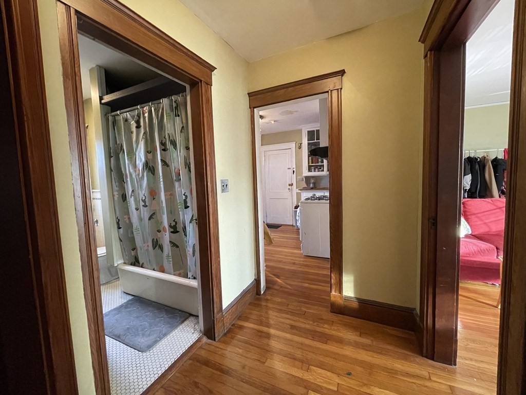 92 Centre St, Quincy