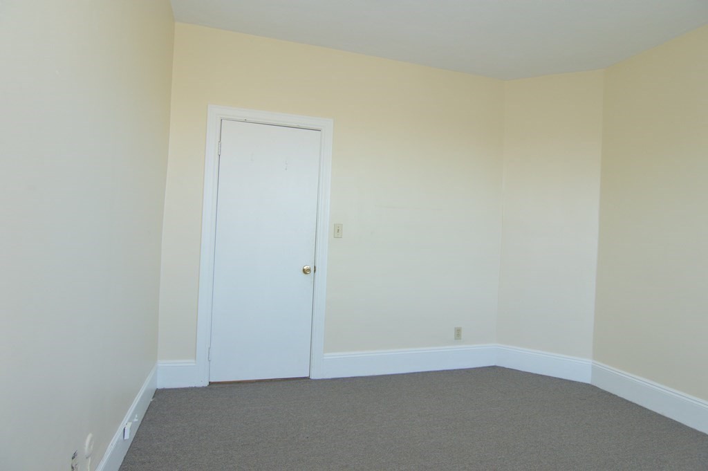 178 Brighton Ave, Allston