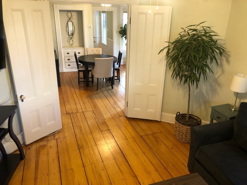 7 Marion St, Roslindale