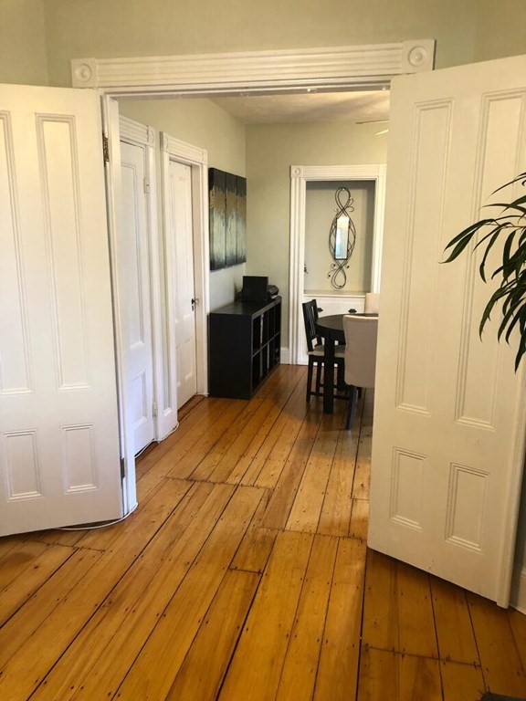 7 Marion St, Roslindale