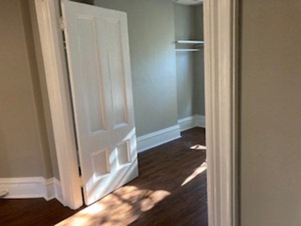 7 Winthrop St, Roxbury