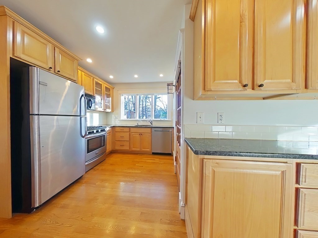 44 Madison Ave, Newtonville