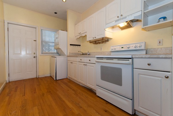 460 Meridian St, East Boston