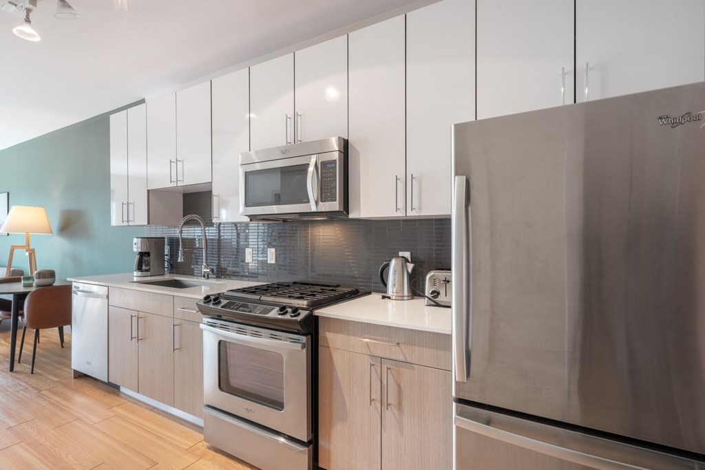 320 D St, South Boston