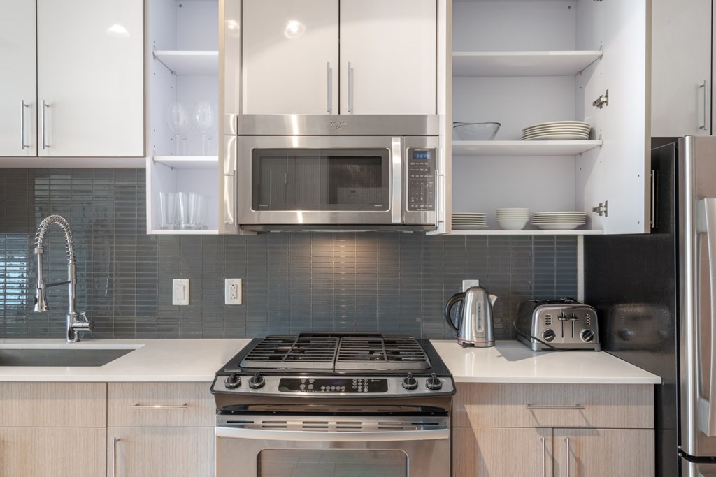 320 D St, South Boston