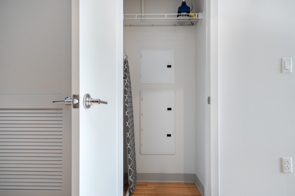 320 D St, South Boston