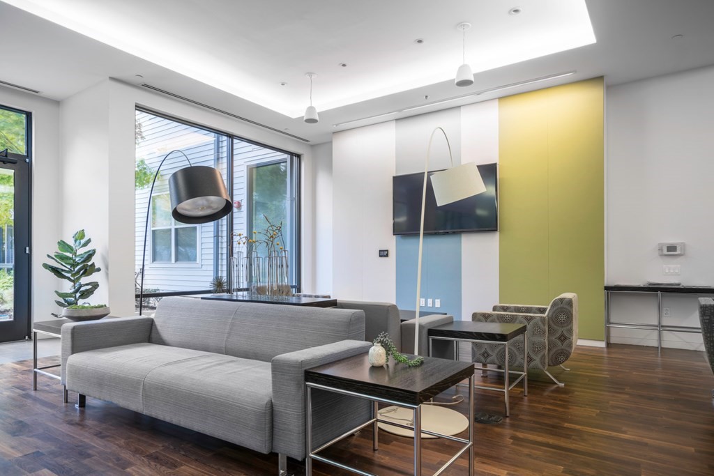 320 D St, South Boston