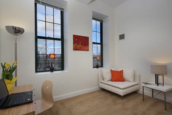 150 Cambridge St, East Cambridge