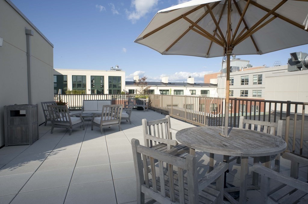 150 Cambridge St, East Cambridge