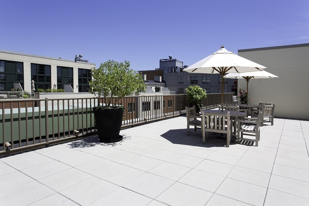 150 Cambridge St, East Cambridge