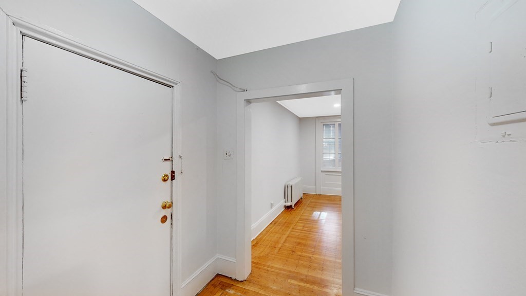 205 Beacon St, Back Bay