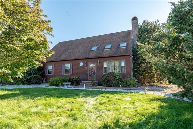 37 Meadow View Drive Falmouth MA 02536