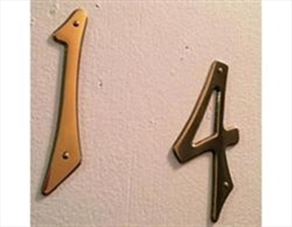 5 Linda Ln, Dorchester