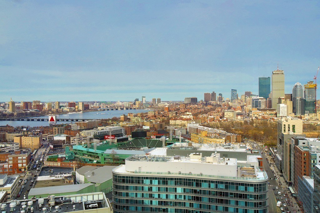 188 Brookline Ave, Fenway