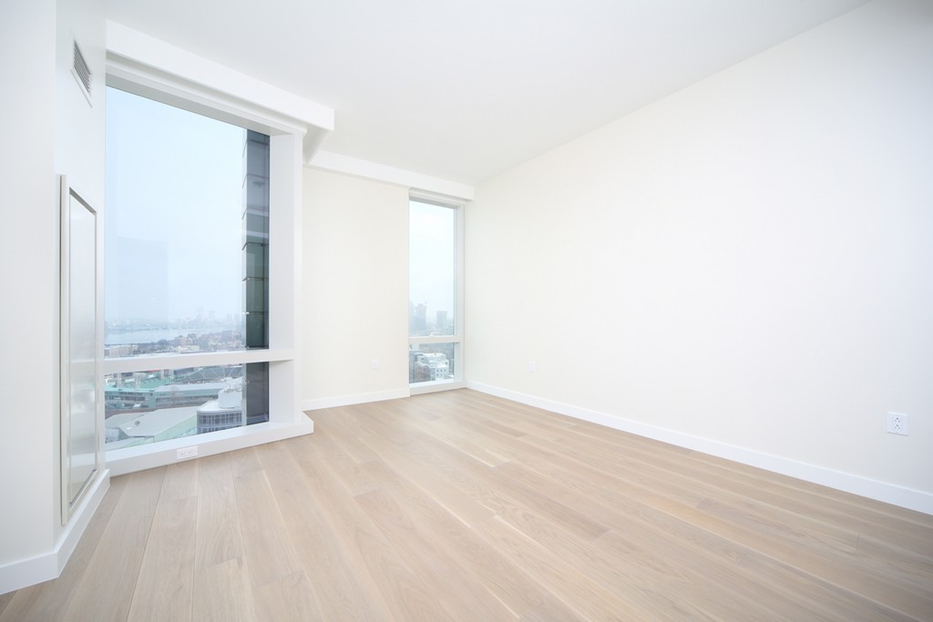 188 Brookline Ave, Fenway