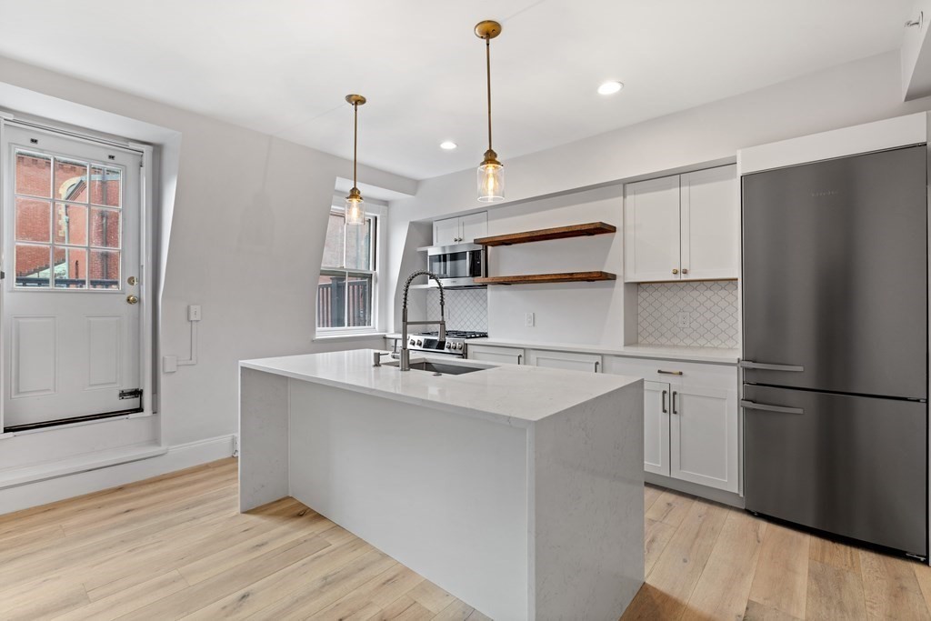 3 Mount Vernon Sq, Beacon Hill