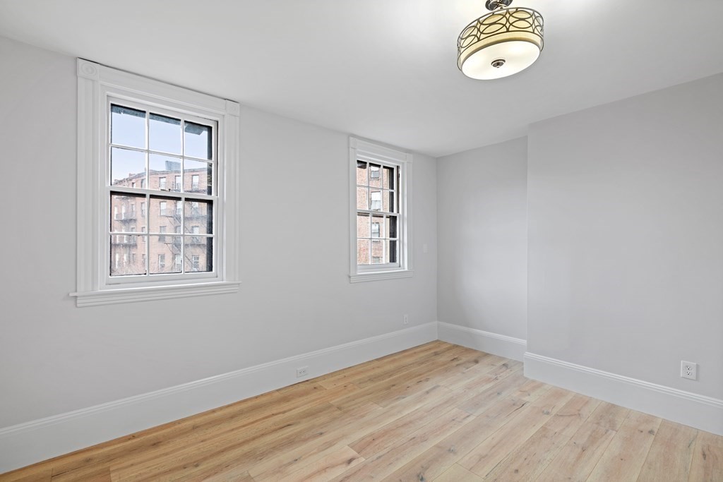 3 Mount Vernon Sq, Beacon Hill