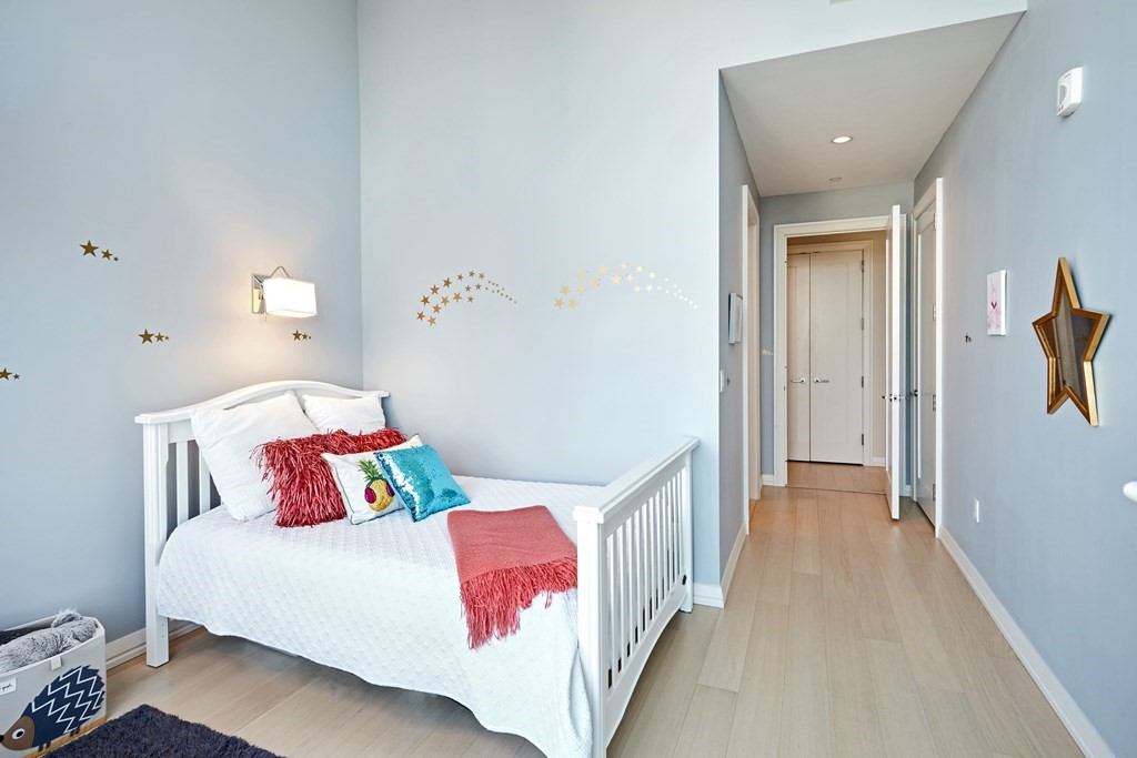 1 Franklin St, Midtown