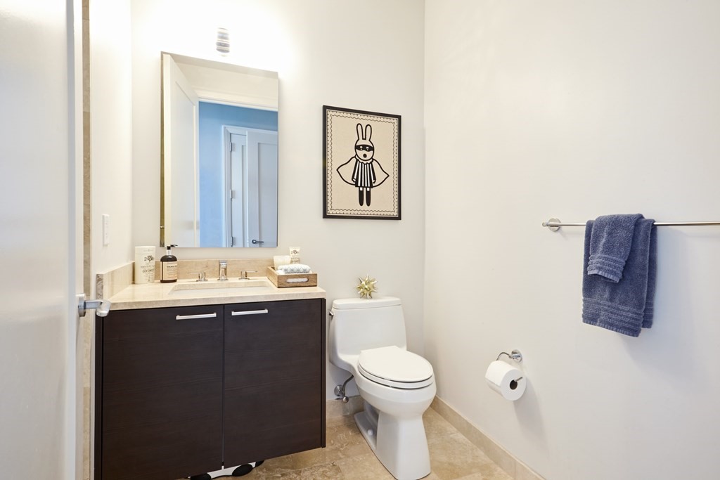 1 Franklin St, Midtown