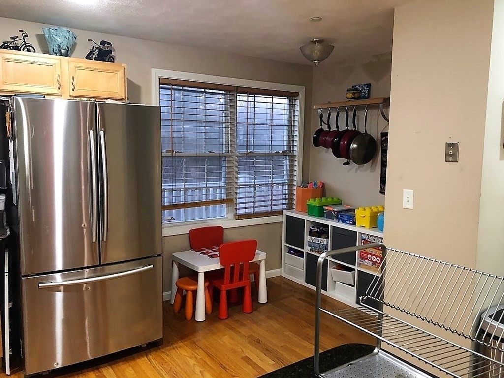 12 Ship Ave, Medford