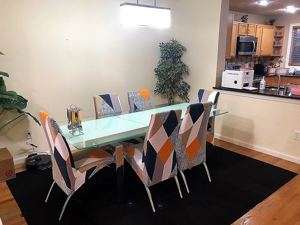 12 Ship Ave, Medford