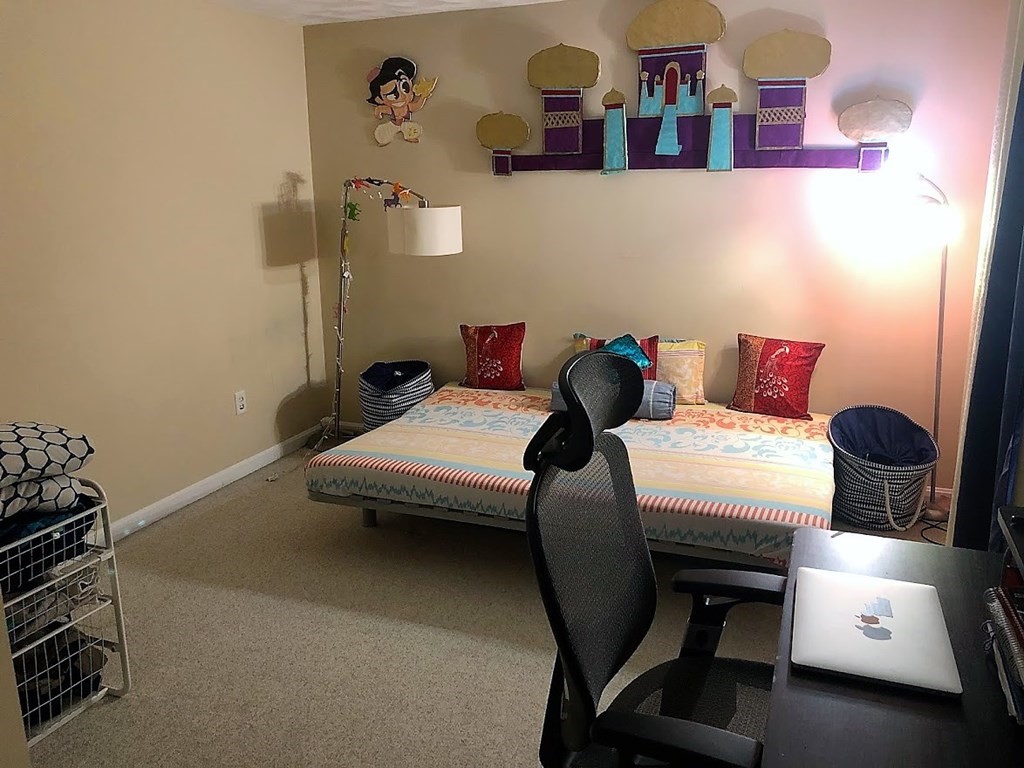 12 Ship Ave, Medford