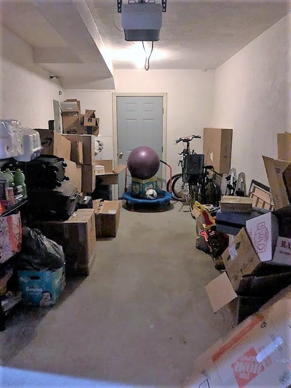 12 Ship Ave, Medford