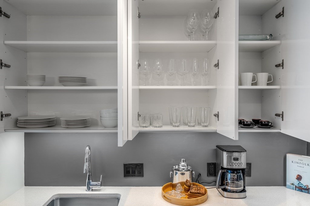 50 Causeway St, North End