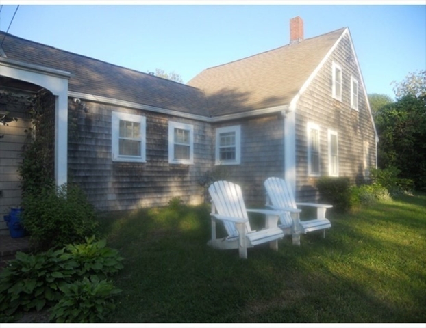 138 Chase Street Barnstable MA 02601