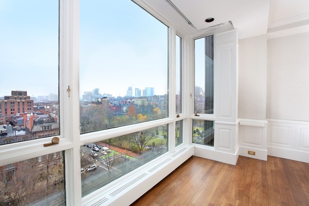 2 Commonwealth Ave, Back Bay