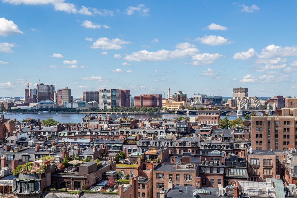 2 Commonwealth Ave, Back Bay