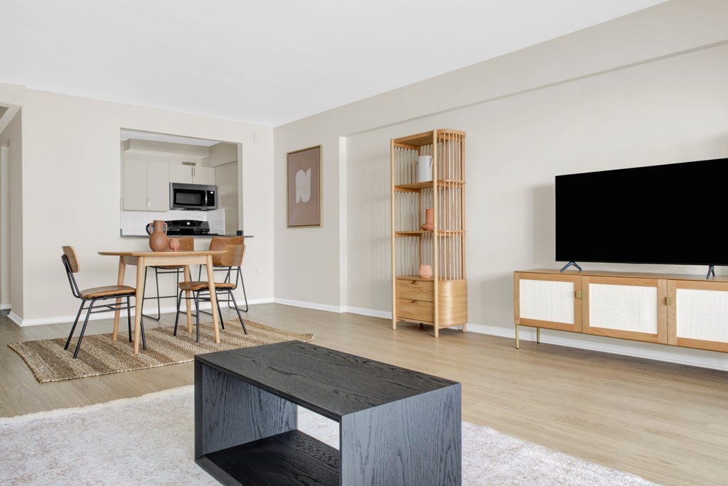 10 Emerson Pl, West End