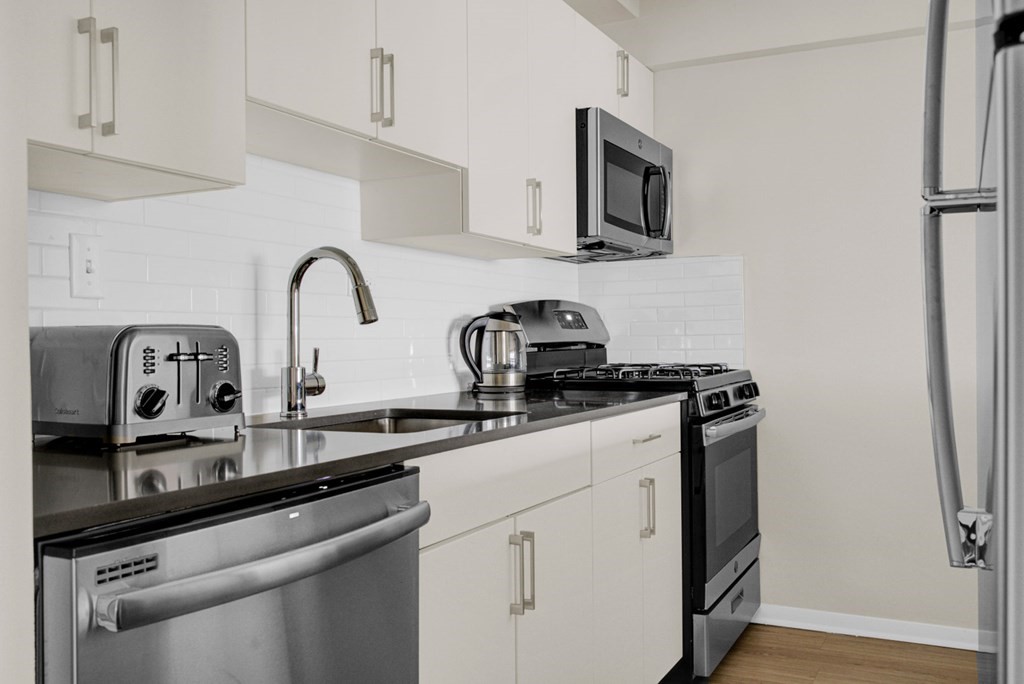 10 Emerson Pl, West End