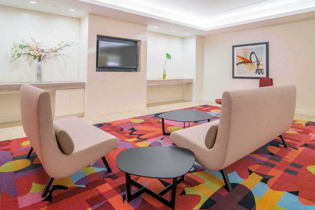 10 Emerson Pl, West End