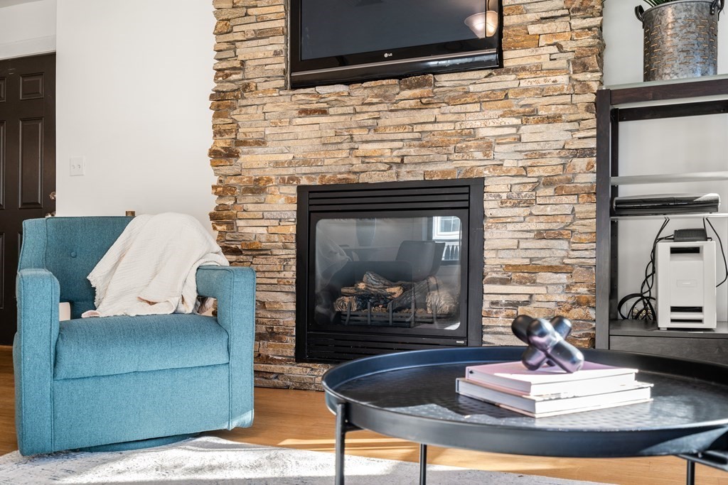 103 Russell St, Charlestown