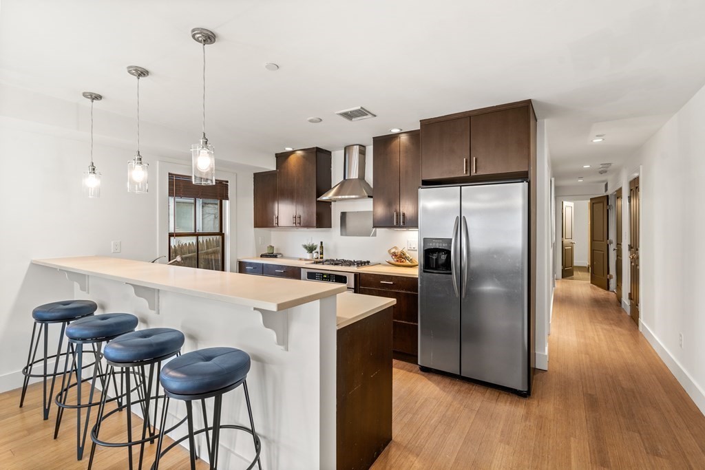 103 Russell St, Charlestown