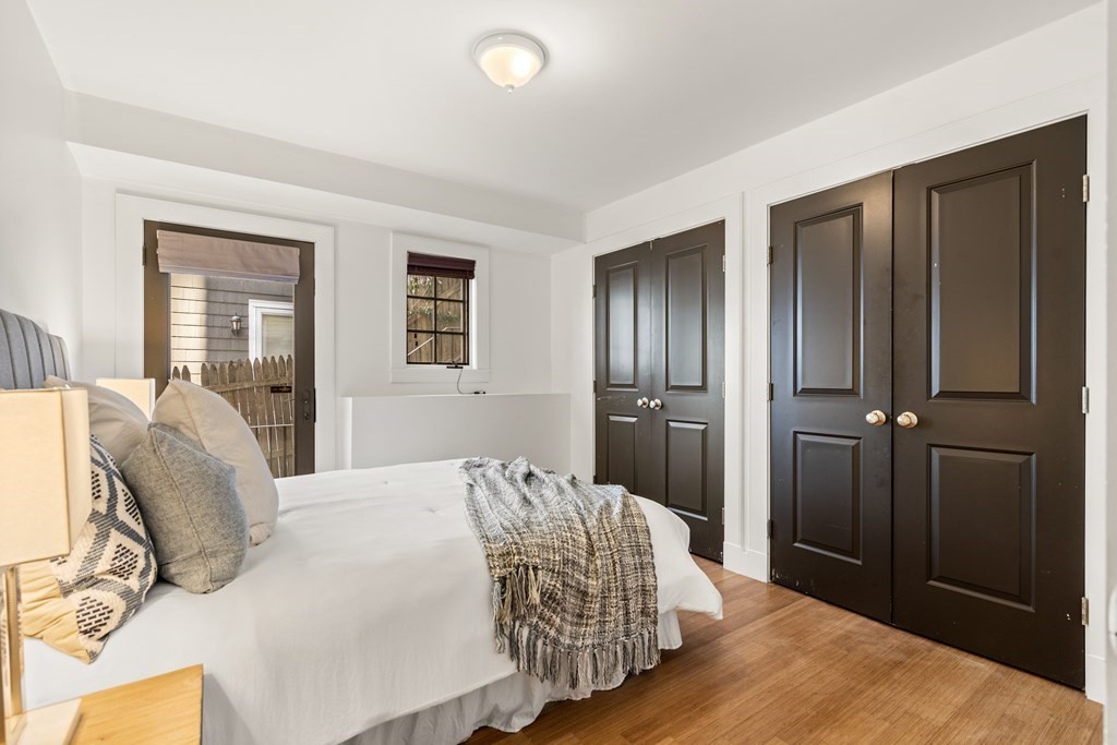 103 Russell St, Charlestown