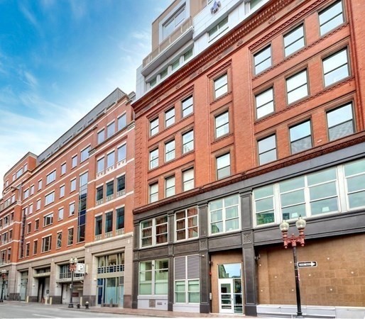 88 Kingston St, Downtown