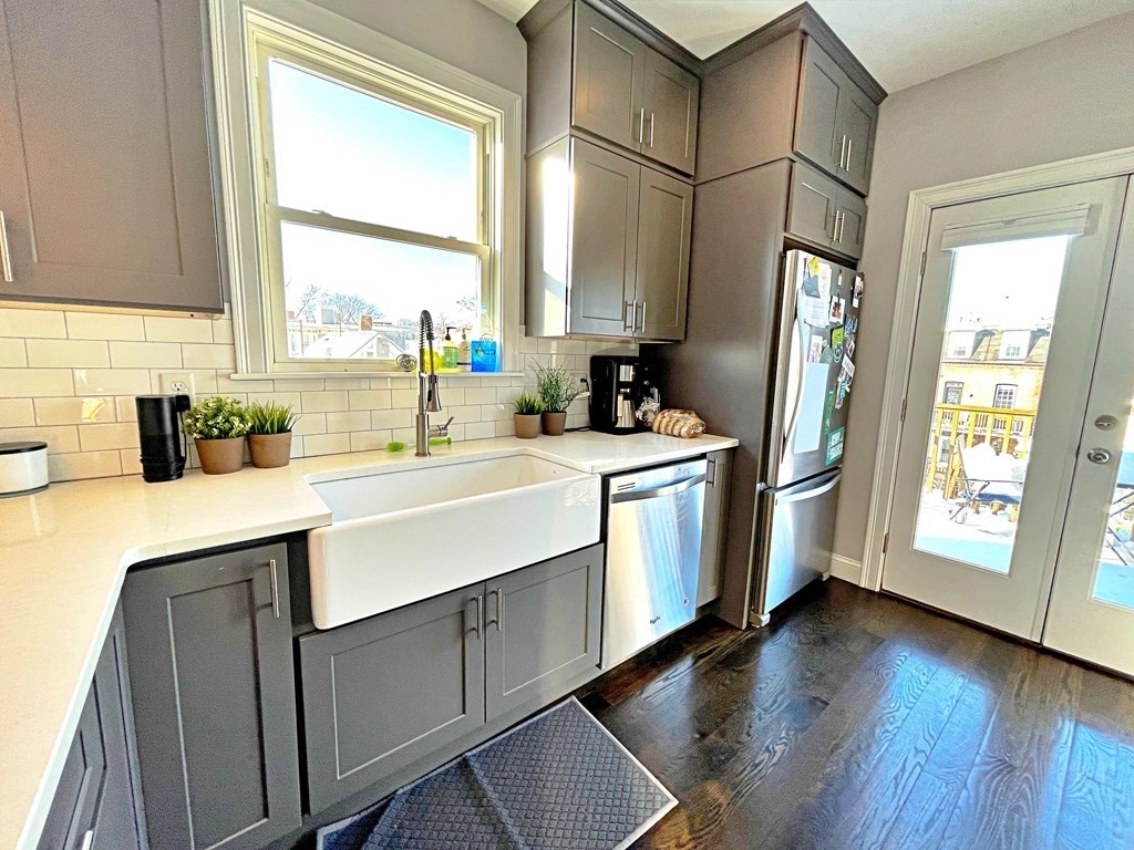 90 Bennington St, East Boston