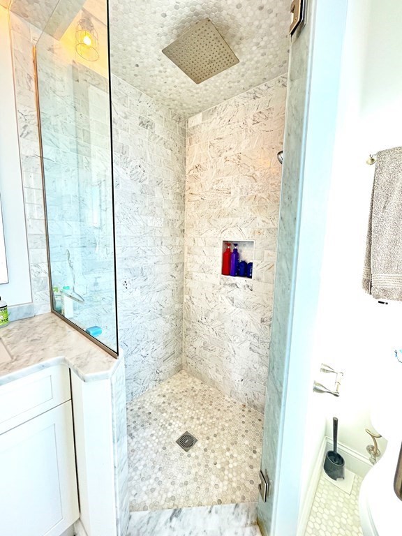 90 Bennington St, East Boston