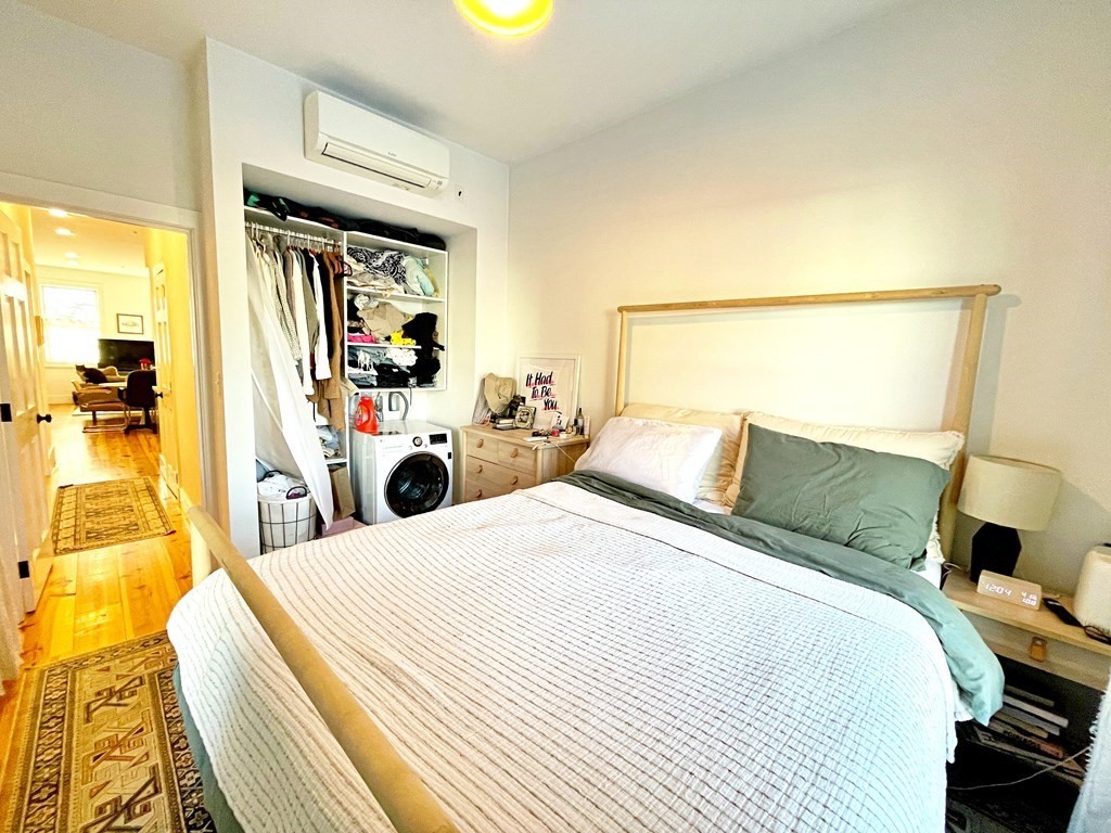 264 Sumner St, East Boston