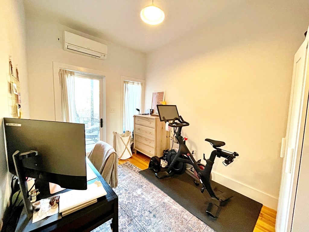 264 Sumner St, East Boston