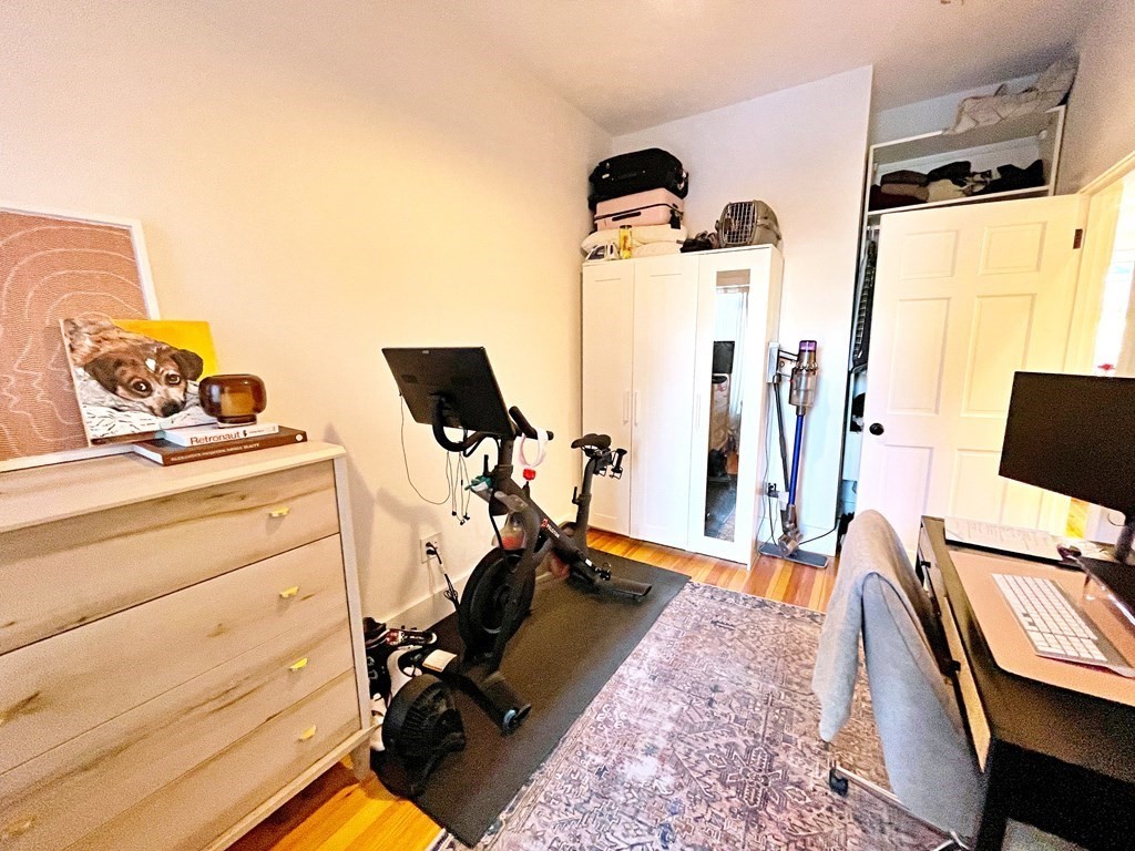 264 Sumner St, East Boston