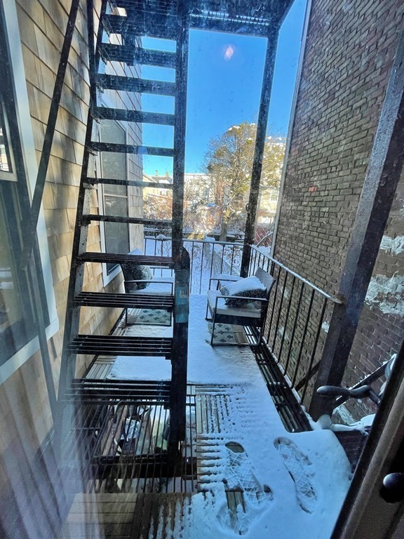 264 Sumner St, East Boston