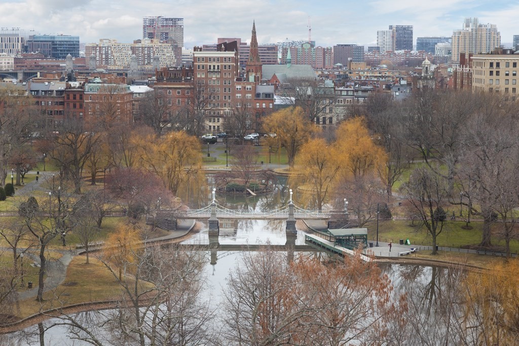 220 Boylston St, Back Bay