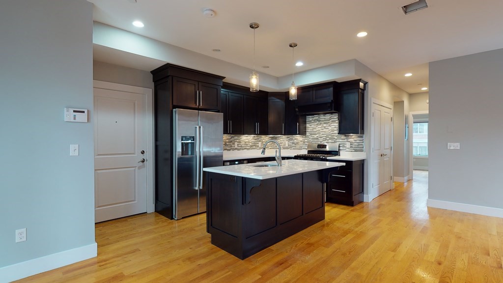 41 2nd St, South Boston