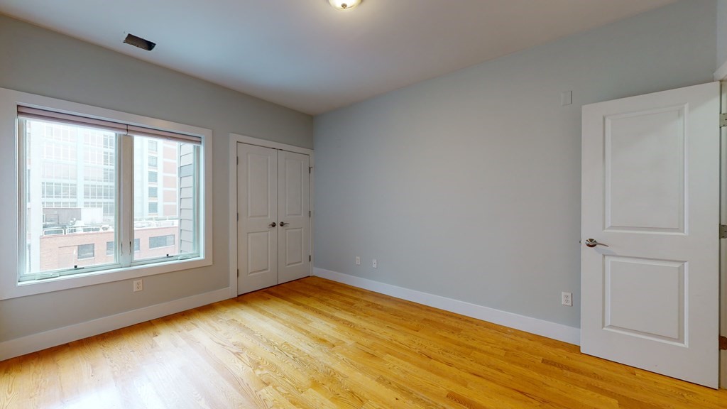 41 2nd St, South Boston