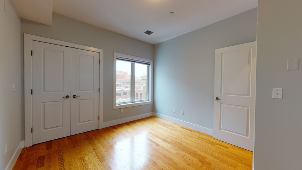 41 2nd St, South Boston